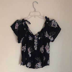 ASTR Floral Top